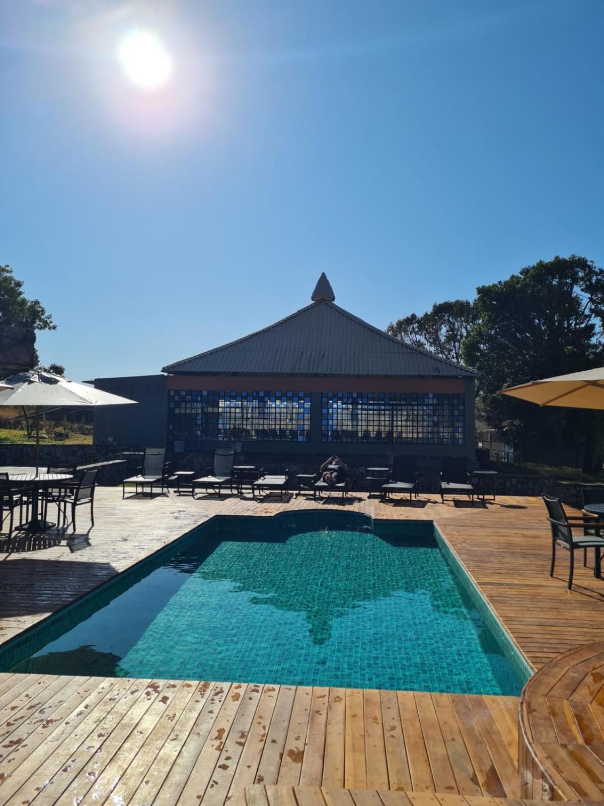 Alto Paraíso de Goiás Pousada Camelot Inn מראה חיצוני תמונה